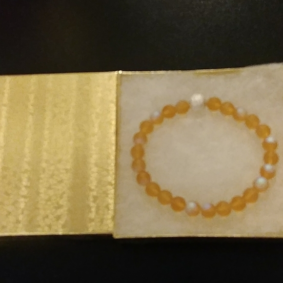 Topaz Gold Matte Aurora Bracelet - Picture 5 of 8
